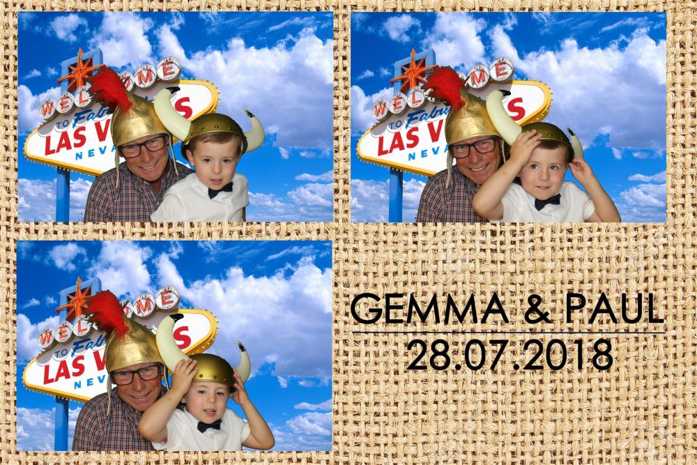 Gemma & Paul’s Wedding  | View more photos from the event at images.mobile-photo-booth.com/u/MobilePhotoBoothUK/Gemma-Paul’s-Wedding
